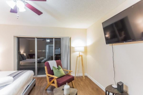 High Floor Great River View Memphis Studio
